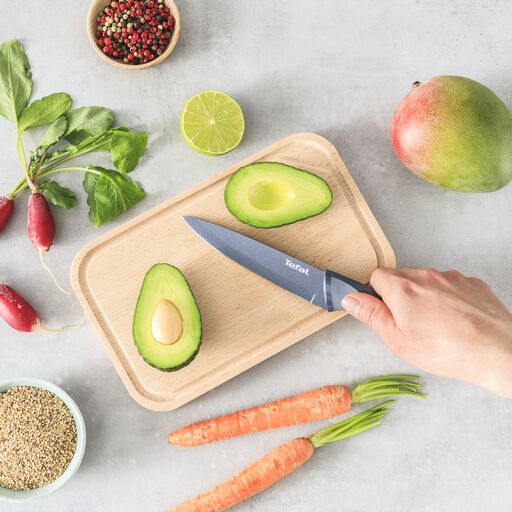 Tefal Fresh Kitchen Santoku Knife With Cover 12Cm Titanium Non Stick Coating Ideal For Slicing &Amp; Chopping All Types Of Food High Performance Stainless Steel K1220104 10 Tefal Fresh Kitchen Santoku Knife With Cover 12Cm Titanium Non Stick Coating Ideal For Slicing &Amp; Chopping All Types Of Food High Performance Stainless Steel K1220104
