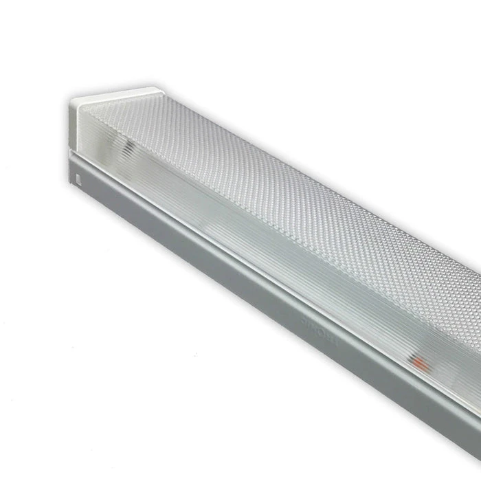 Tronic Prismatic Fitting 4Ft Single 1 Tronic Prismatic Fitting 4Ft Single