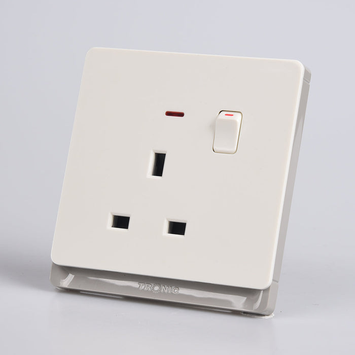 Tronic Single Socket 13Amps 7 Tronic Single Socket 13Amps