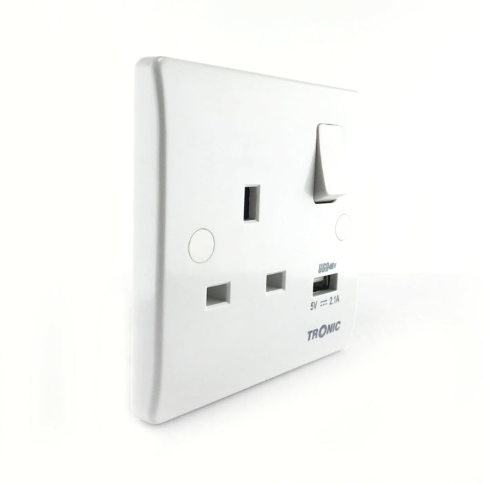 Tronic Single Socket With Usb 13Amps 2 Tronic Single Socket With Usb 13Amps